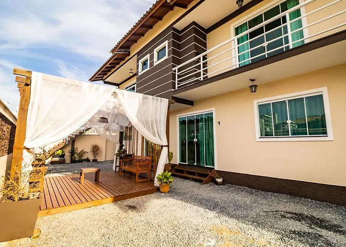 Hospedagem Morada Nativa Praia Bombas Bombinhas